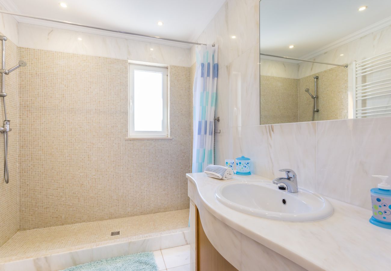 Casa geminada em Lagos - CoolHouses Algarve Luz | Jardim Palmeiras Villa A 