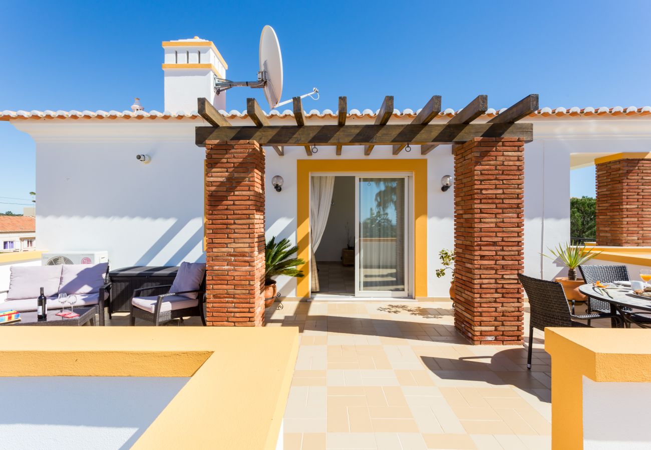 Casa geminada em Lagos - CoolHouses Algarve Luz | Jardim Palmeiras Villa A 