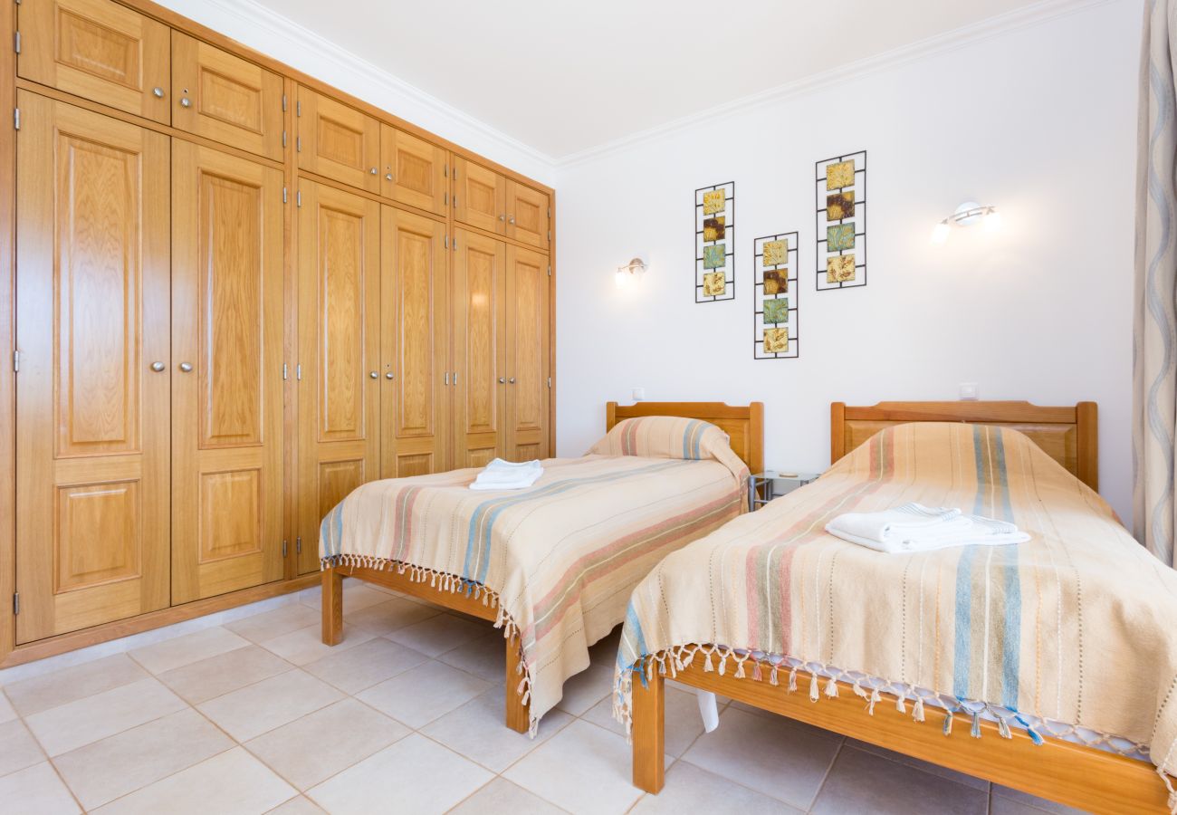 Casa geminada em Lagos - CoolHouses Algarve Luz | Jardim Palmeiras Villa A 
