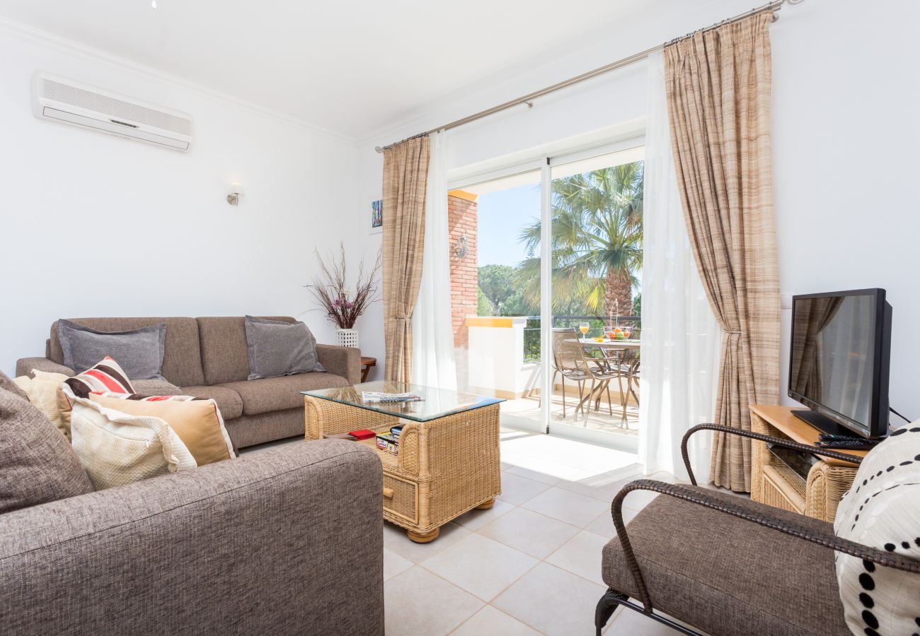 Casa geminada em Lagos - CoolHouses Algarve Luz | Jardim Palmeiras Villa A 