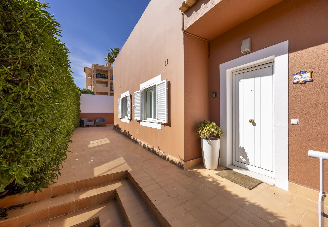 Villa em Luz - CoolHouses Algarve Luz | Casa das Amendoeiras 