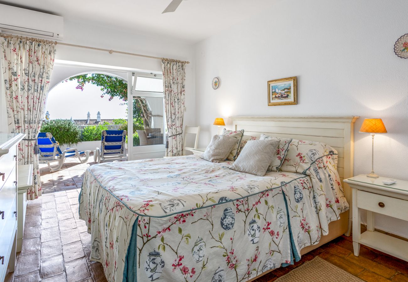 Casa geminada em Lagos - CoolHouses Algarve Luz | Casa Salute 