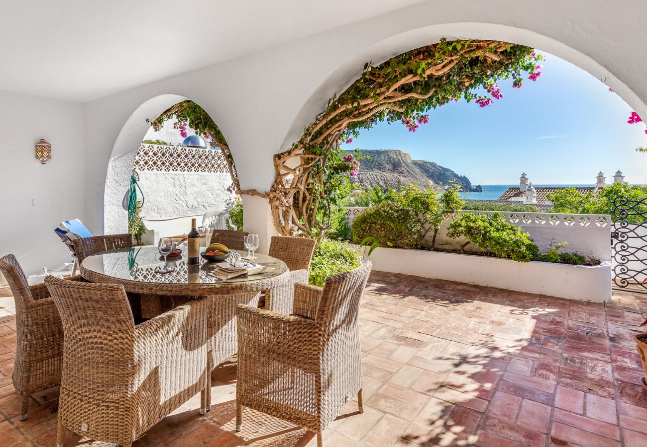 Casa geminada em Lagos - CoolHouses Algarve Luz | Casa Salute 
