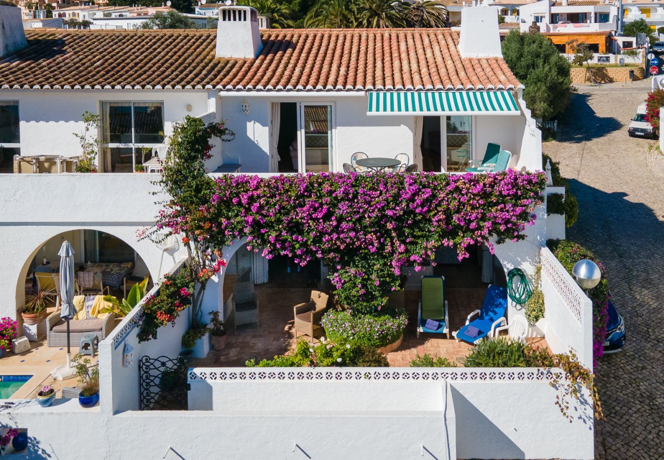 Casa geminada em Lagos - CoolHouses Algarve Luz | Casa Salute 