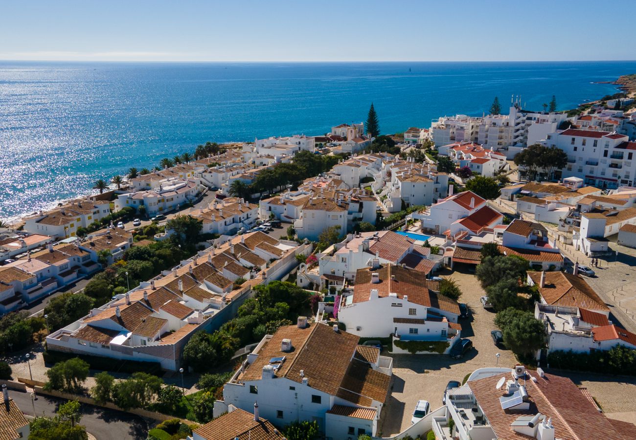Casa geminada em Lagos - CoolHouses Algarve Luz | Casa Salute 