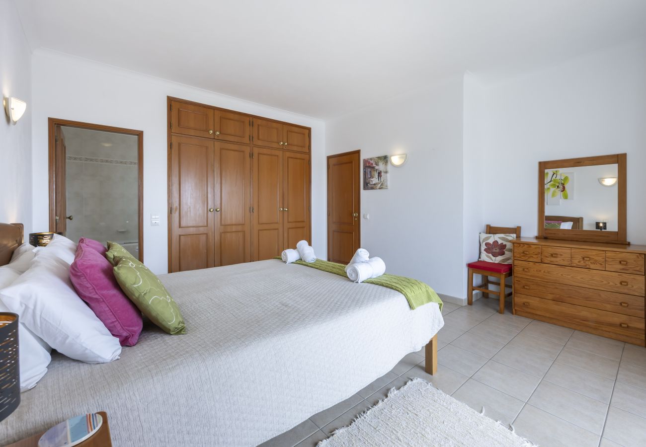 Apartamento em Lagos - CoolHouses Algarve Luz | Blue Ocean View 