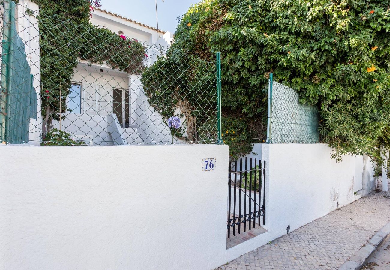 Casa geminada em Lagos - CoolHouses Algarve Luz | Villa 76 LBC 