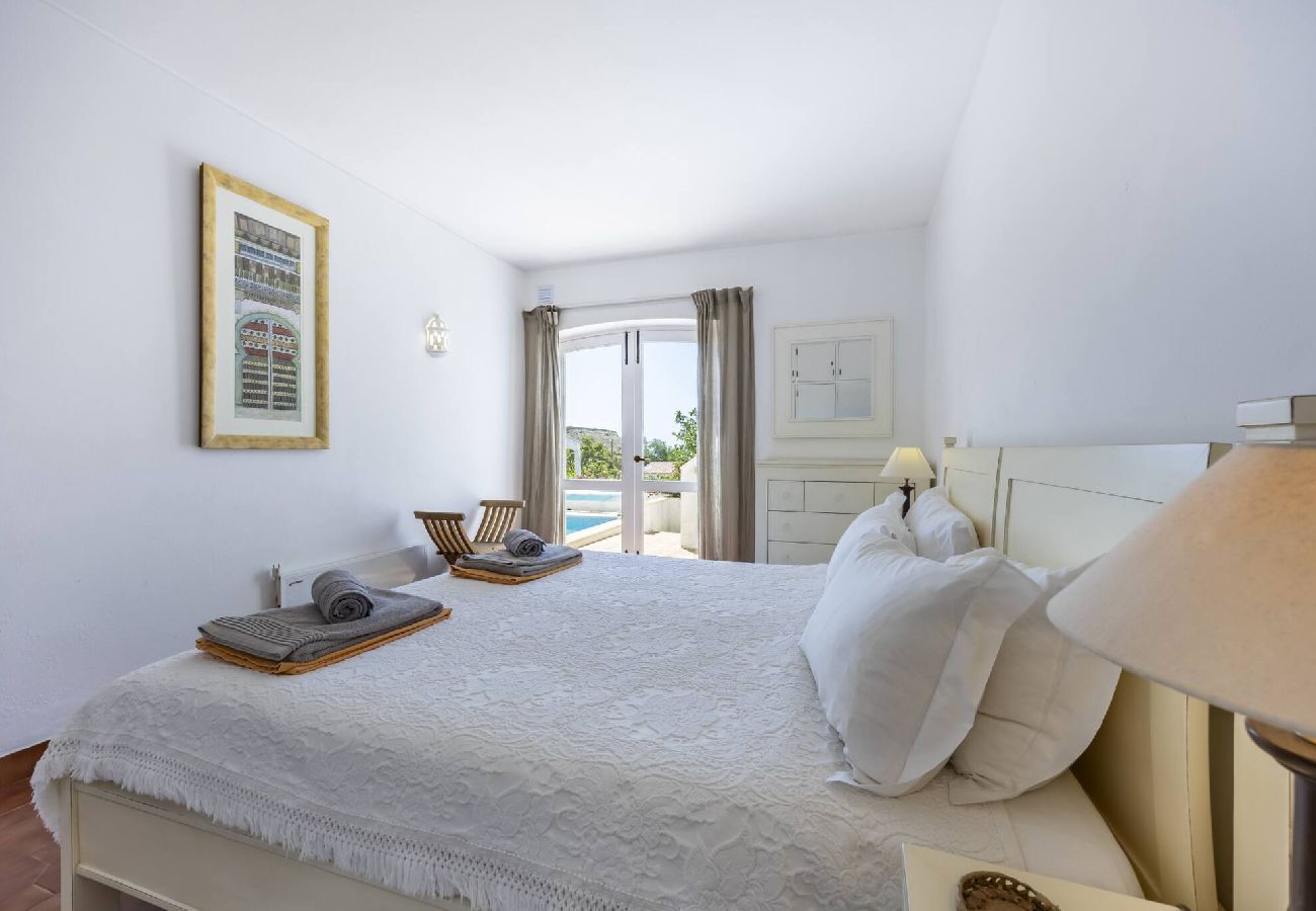 Casa geminada em Lagos - CoolHouses Algarve, Luz | Casa das Buganvilias 2LBC