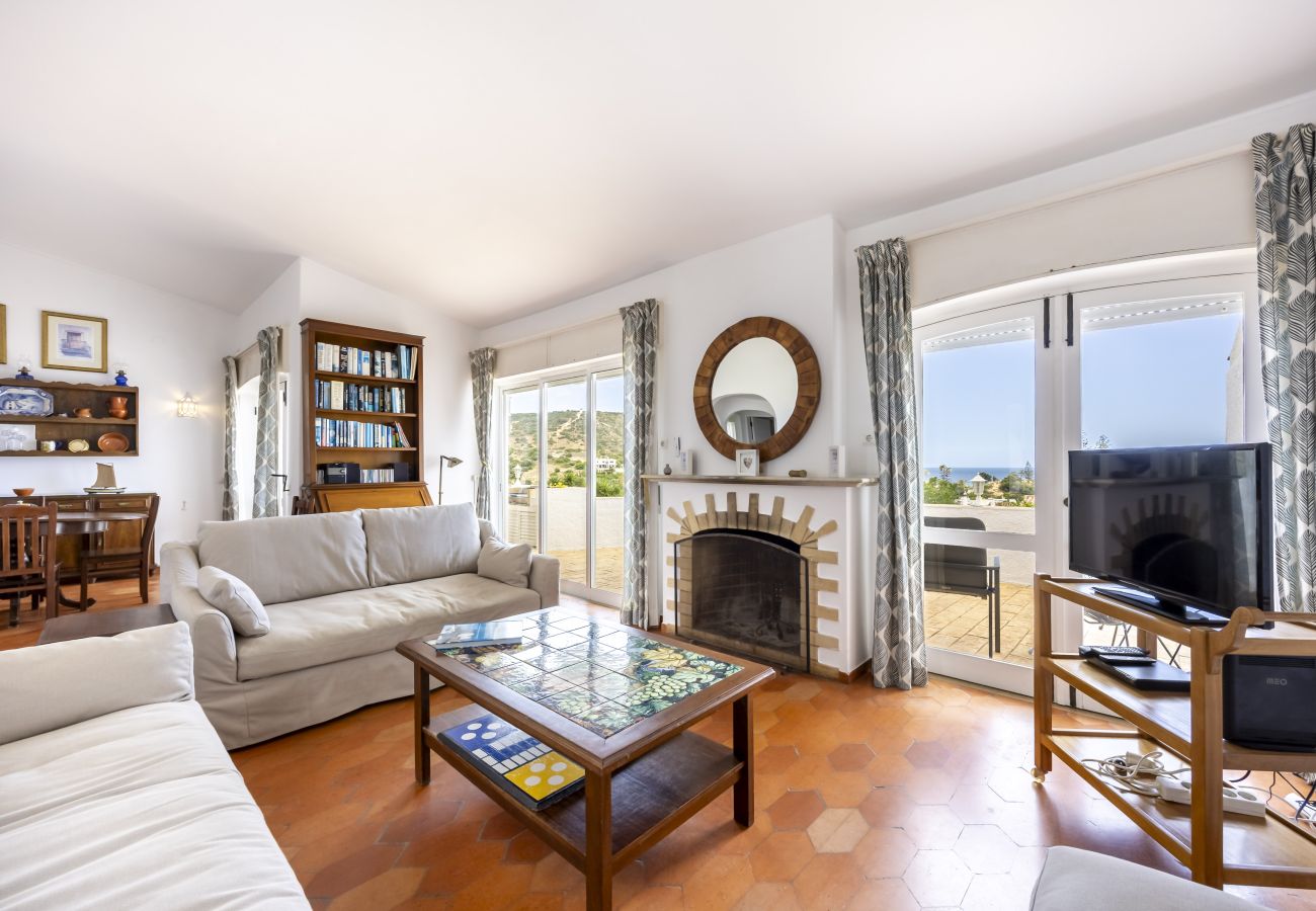 Casa geminada em Lagos - CoolHouses Algarve, Luz | Casa das Buganvilias 2LBC