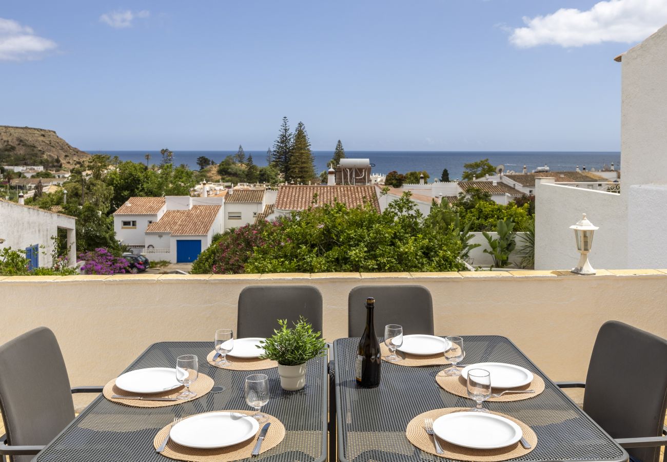 terraço com vista mar panorâmica