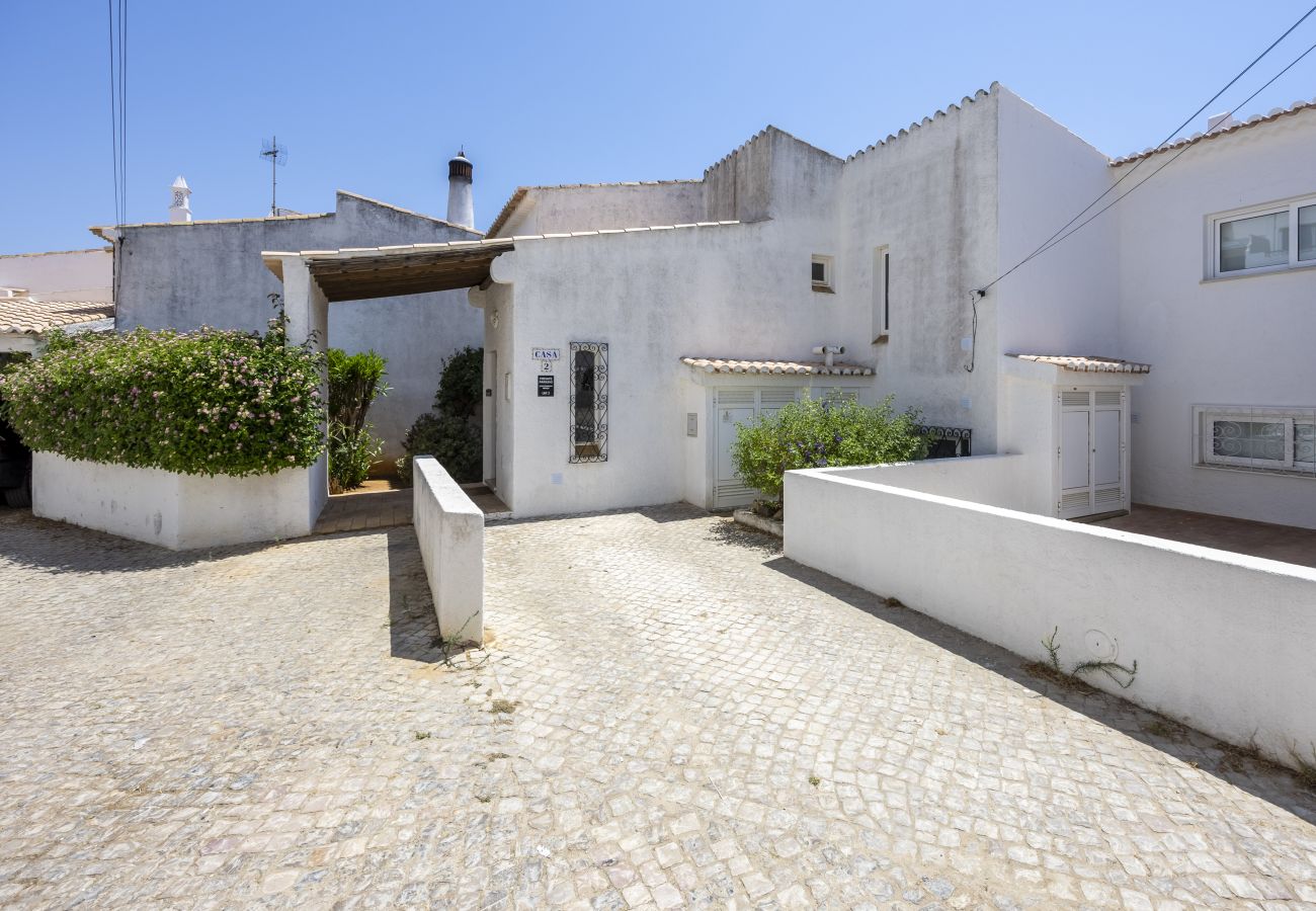 Casa geminada em Lagos - CoolHouses Algarve, Luz | Casa das Buganvilias 2LBC
