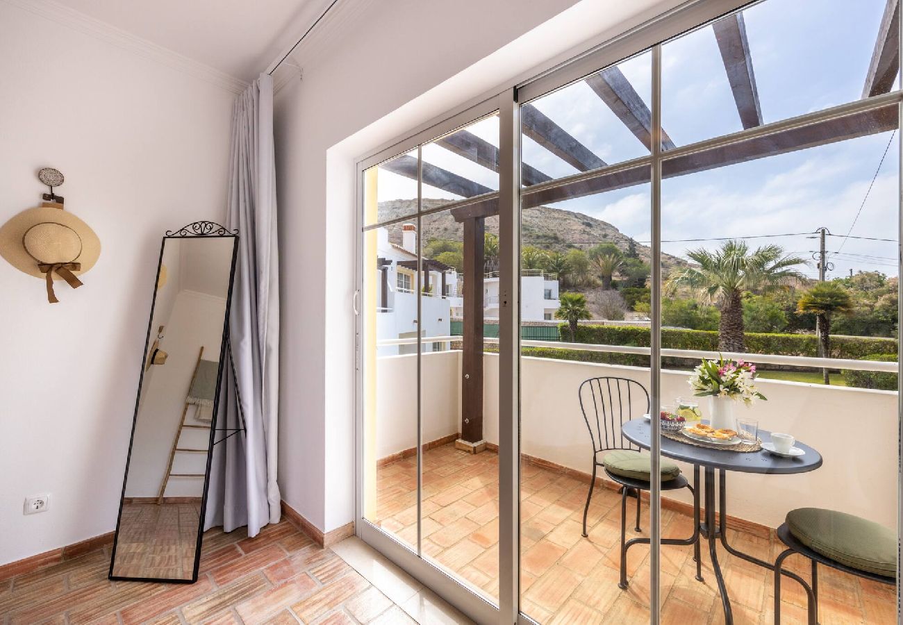 Casa geminada em Lagos - CoolHouses Algarve, Luz| Casa Sirrah 