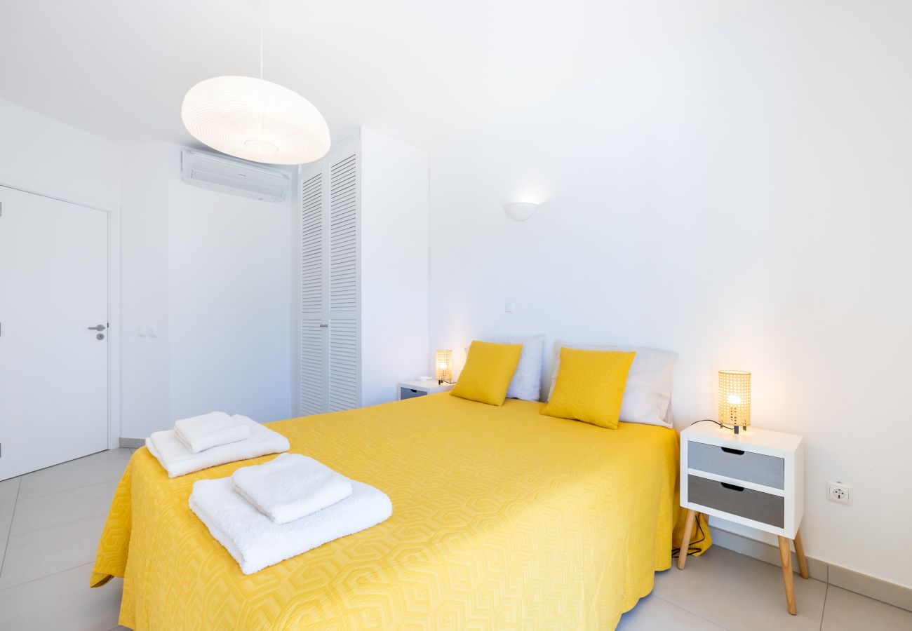 Casa geminada em Lagos - CoolHouses Algarve Luz | Casa do Limoeiro 54LBC