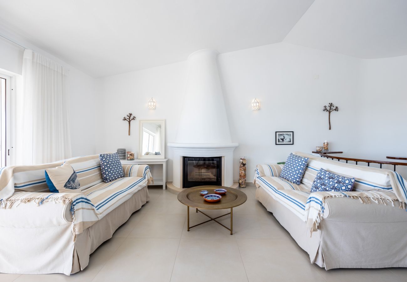 Casa geminada em Lagos - CoolHouses Algarve Luz | Casa do Limoeiro 54LBC