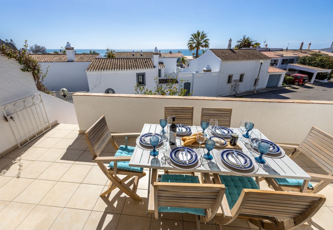Casa geminada em Lagos - CoolHouses Algarve Luz | Casa do Limoeiro 54LBC