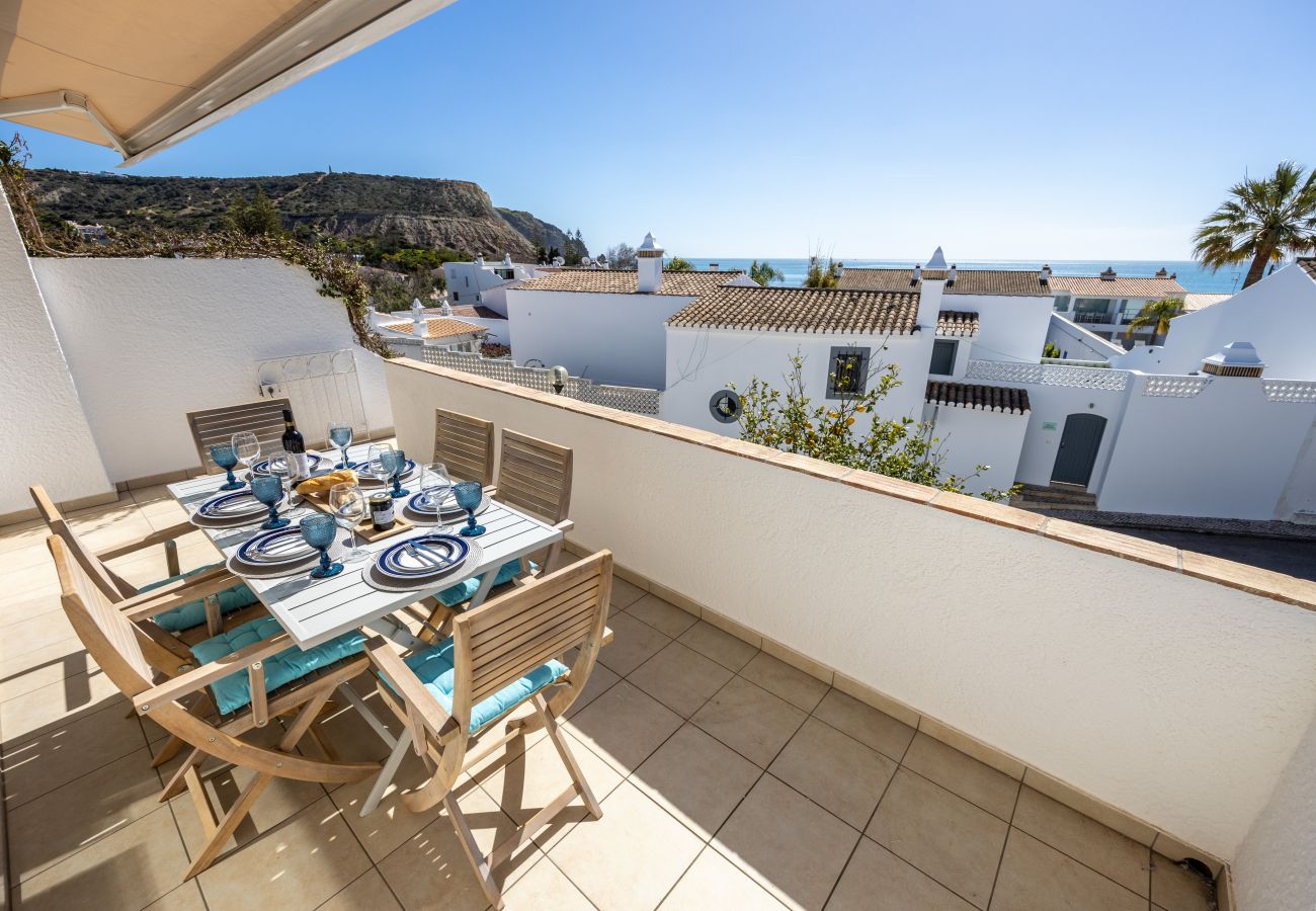 Casa geminada em Lagos - CoolHouses Algarve Luz | Casa do Limoeiro 54LBC
