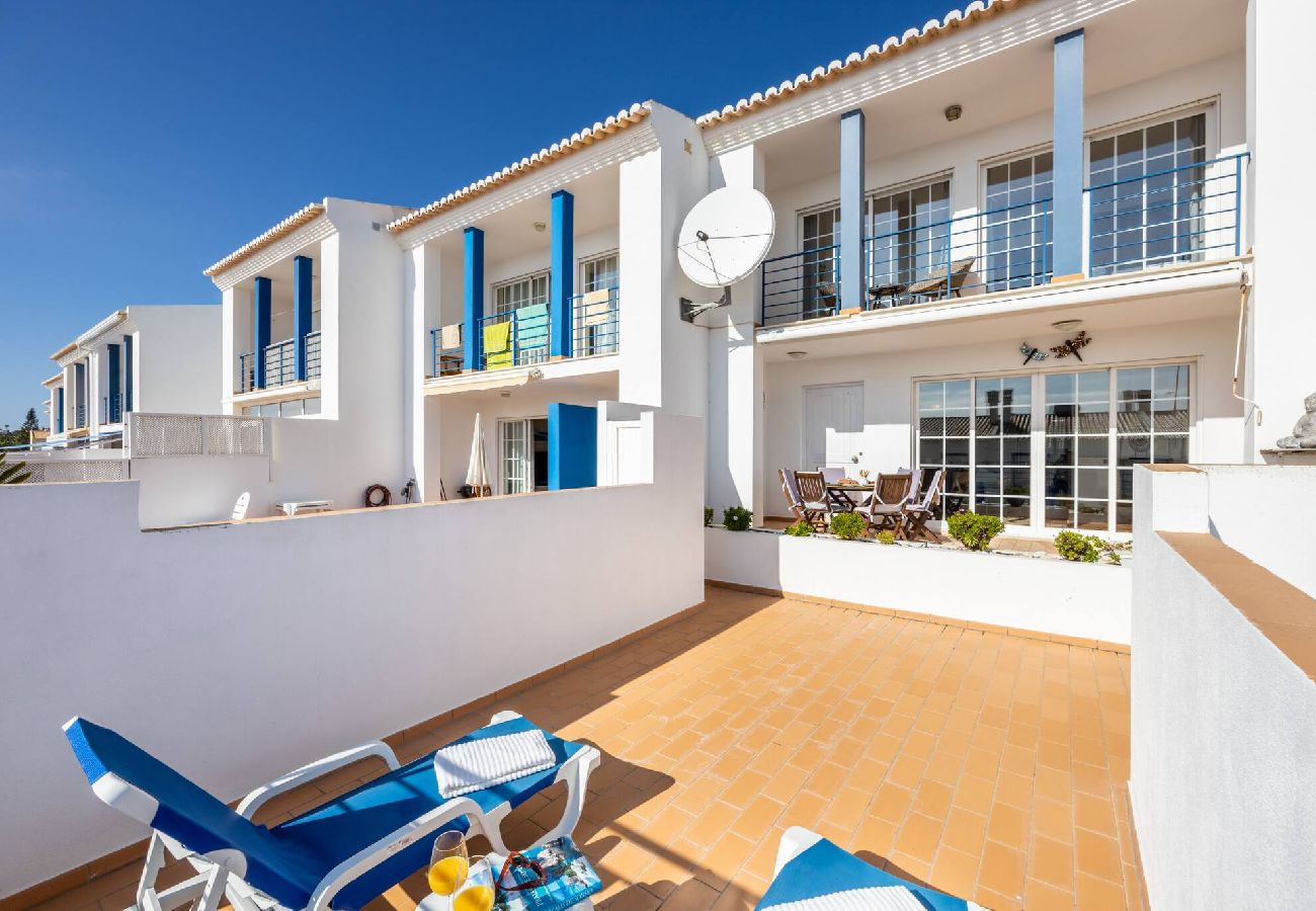Casa geminada em Lagos - CoolHouses Algarve Luz | Casa Baía da Vida 