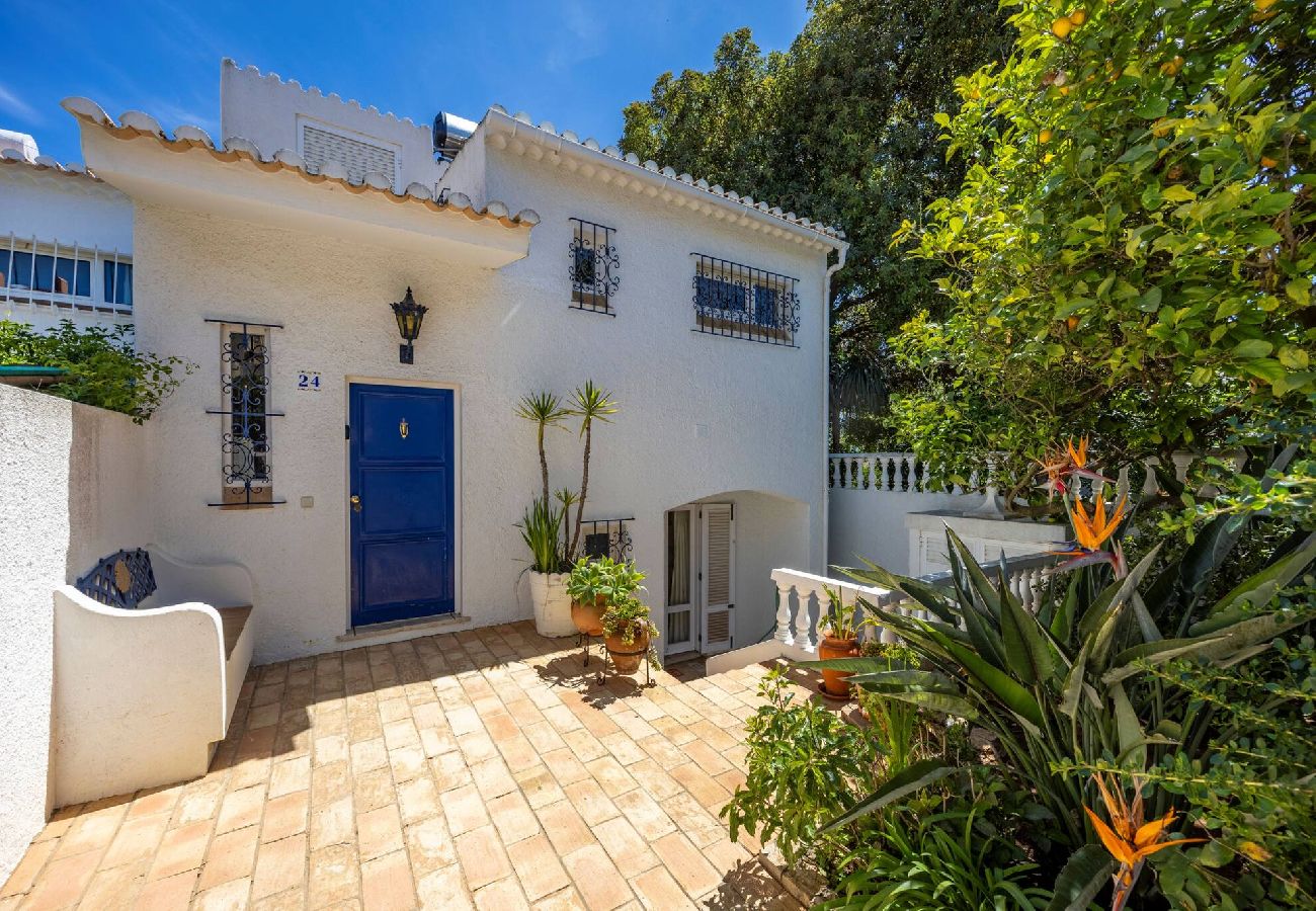 Casa geminada em Lagos - CoolHouses Algarve Luz | Casa 24LBC 