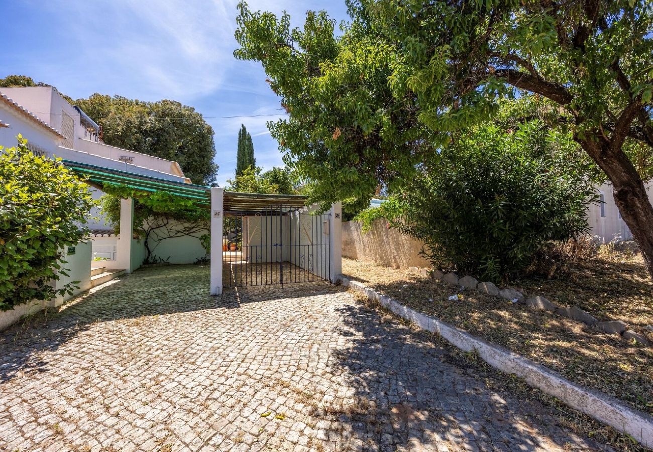 Casa geminada em Lagos - CoolHouses Algarve Luz | Casa 24LBC 