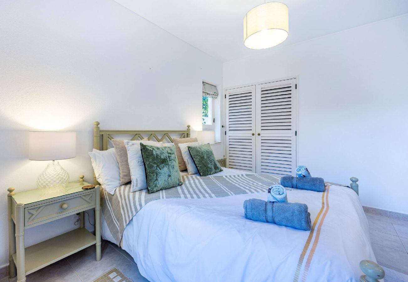 Casa geminada em Lagos - CoolHouses Algarve Luz | Casa 24LBC 