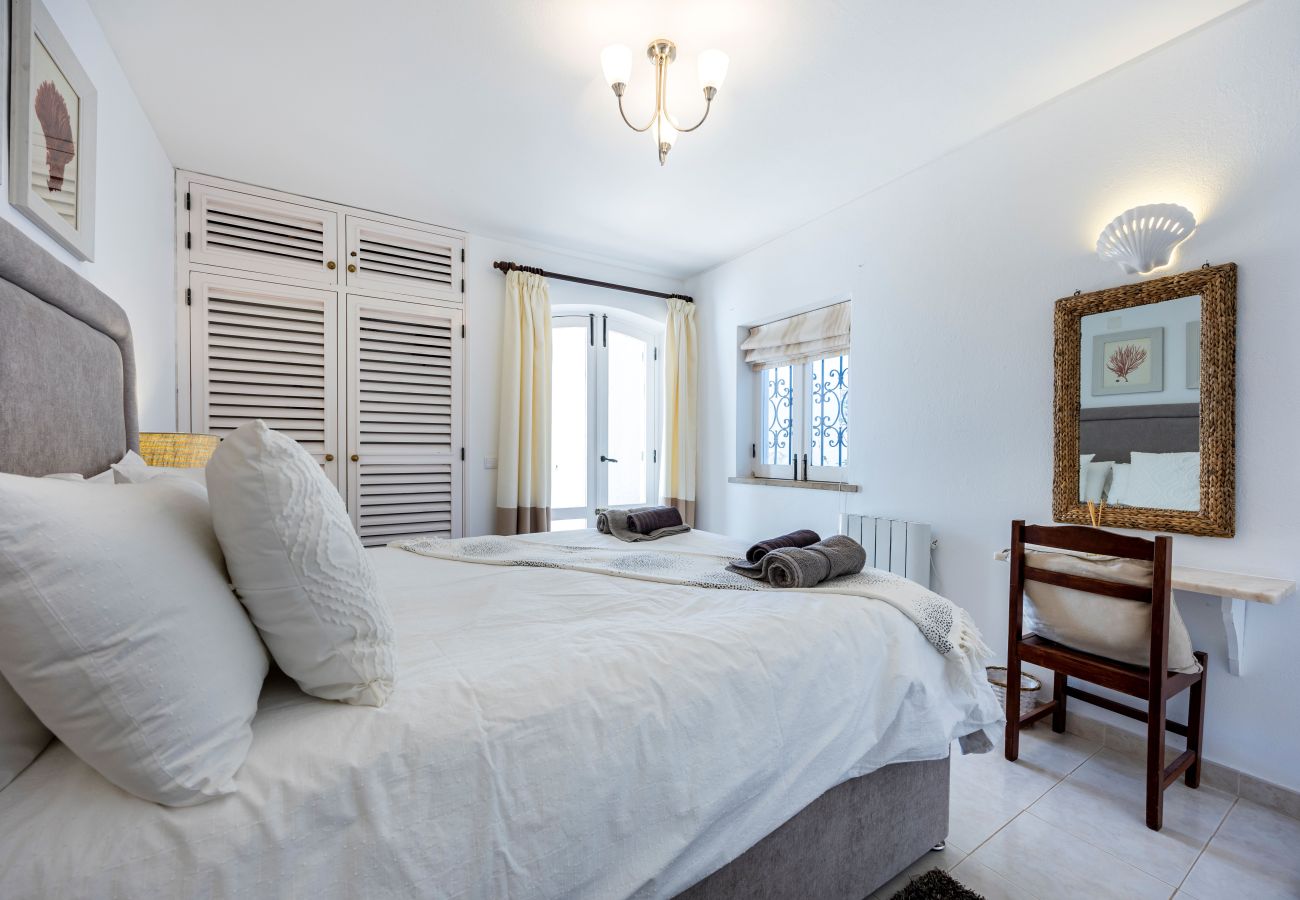 Casa geminada em Luz - CoolHouses Algarve Luz | Casa 24LBC 