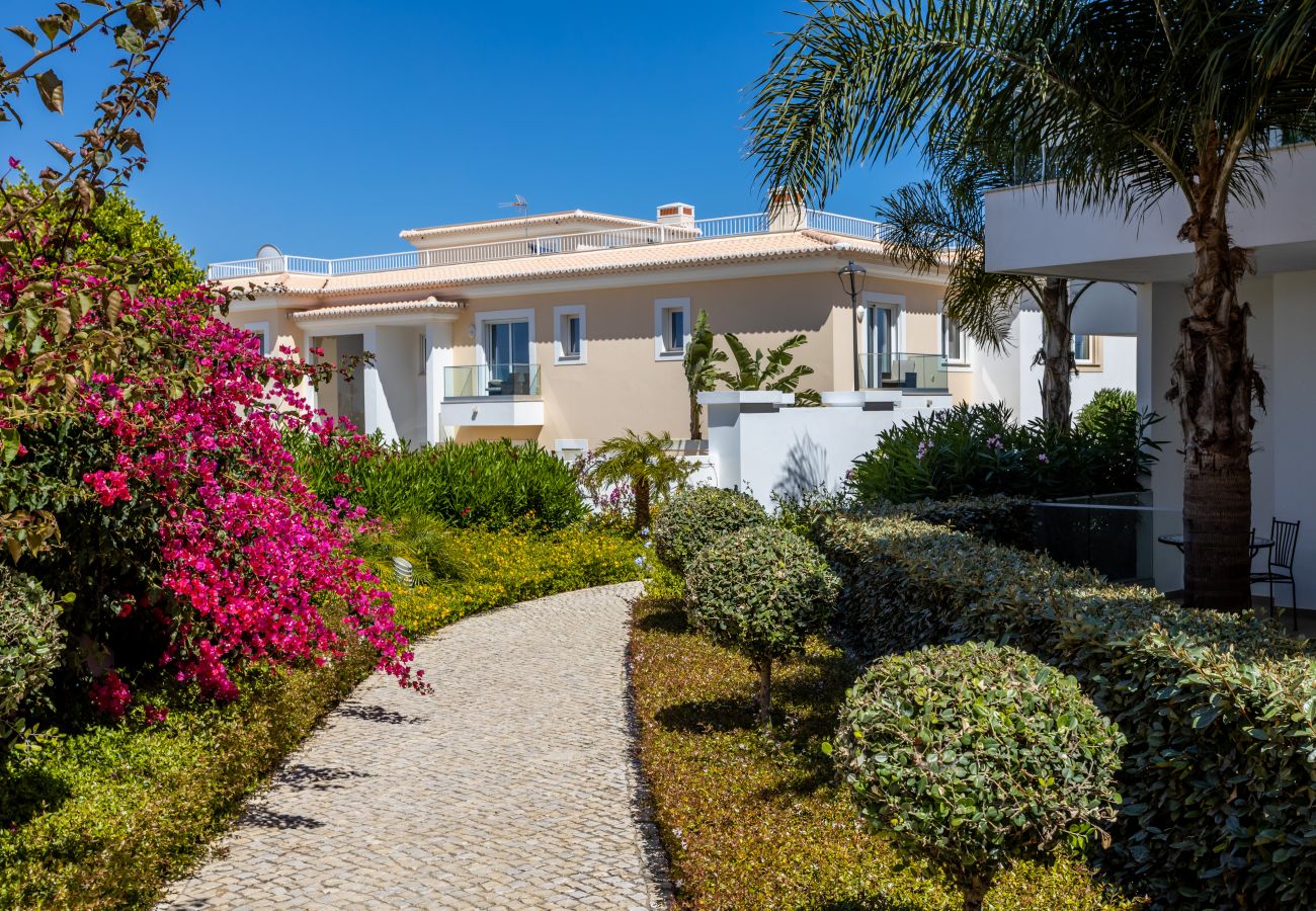 Apartamento em Lagos - CoolHouses Algarve Lagos | Amor à Vida 