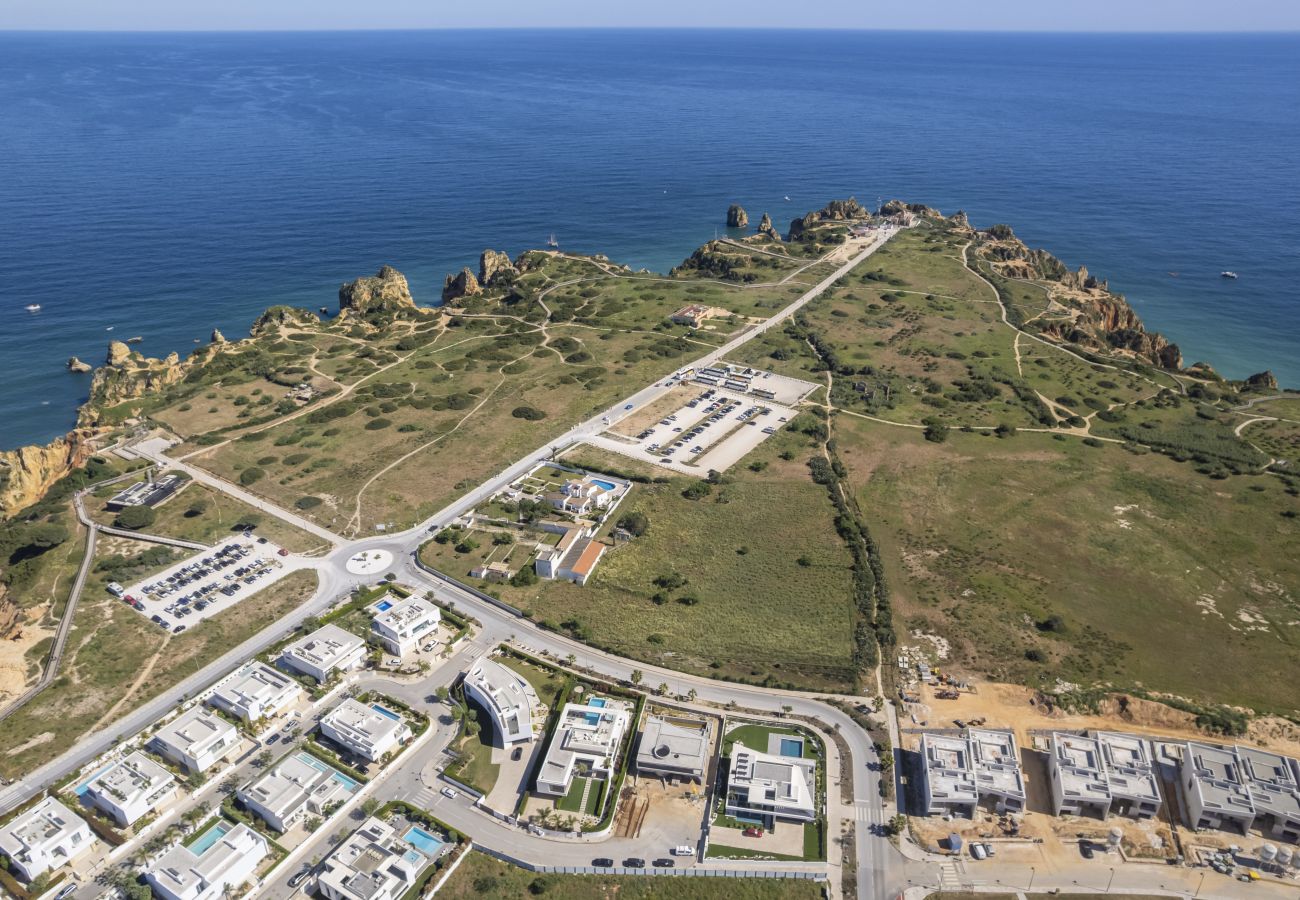 Villa em Lagos - Vila Camilo