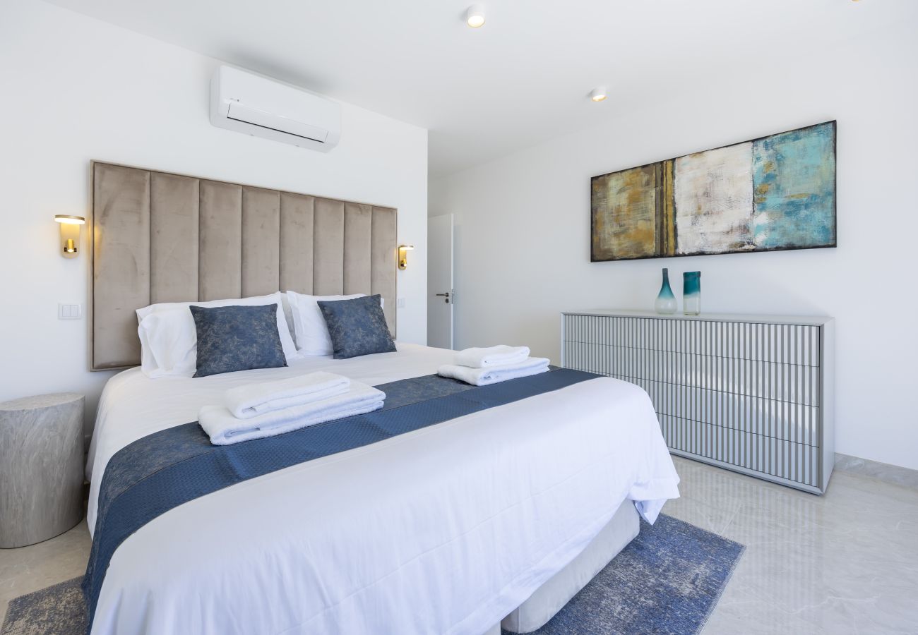 Apartamento em Luz - The Penthouse