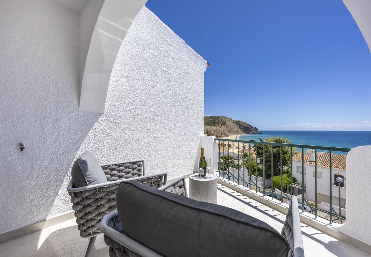 Apartamento em Luz - The Penthouse