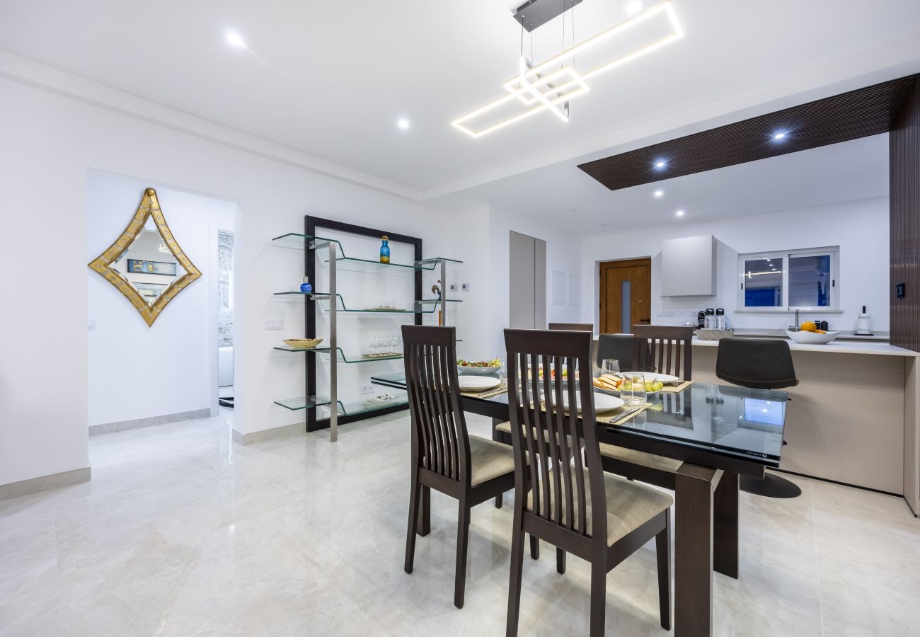 Apartamento em Luz - The Penthouse