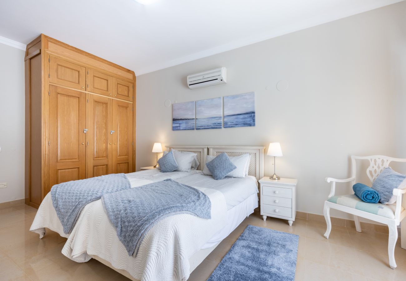 Villa in Lagos - CoolHouses Algarve Luz | Casa N, Miraluz Condo 