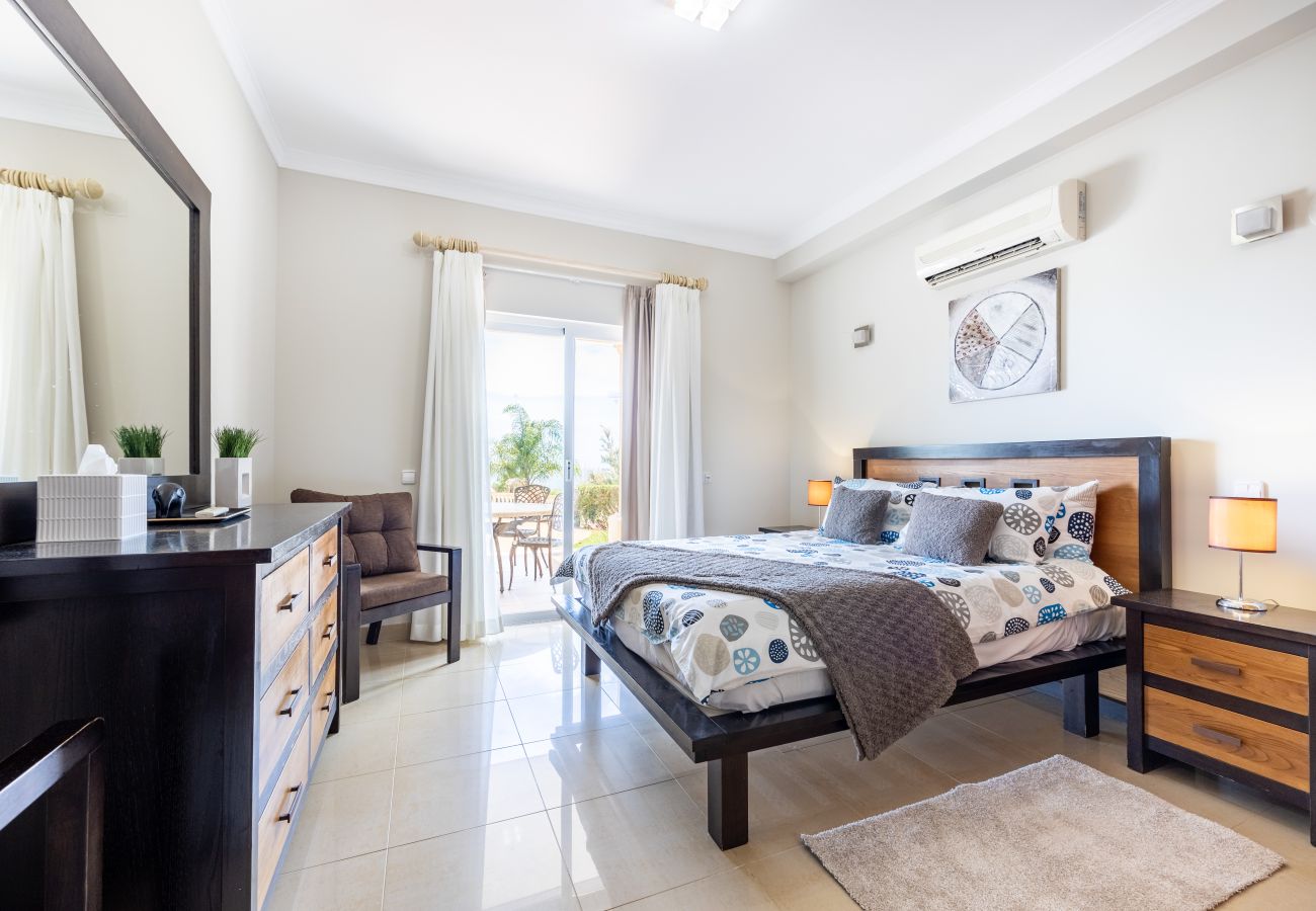 Villa in Lagos - CoolHouses Algarve Luz | Casa N, Miraluz Condo 