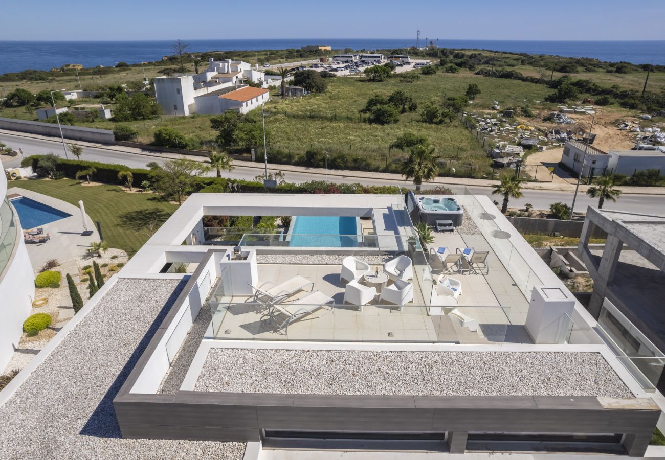 Villa in Lagos - Vila Camilo